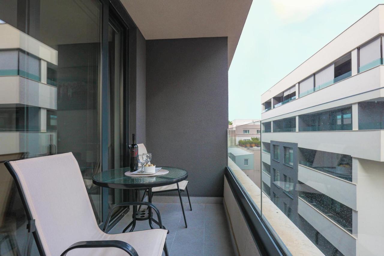 Nomad Dubrovnik + Free Parking Apartment ภายนอก รูปภาพ