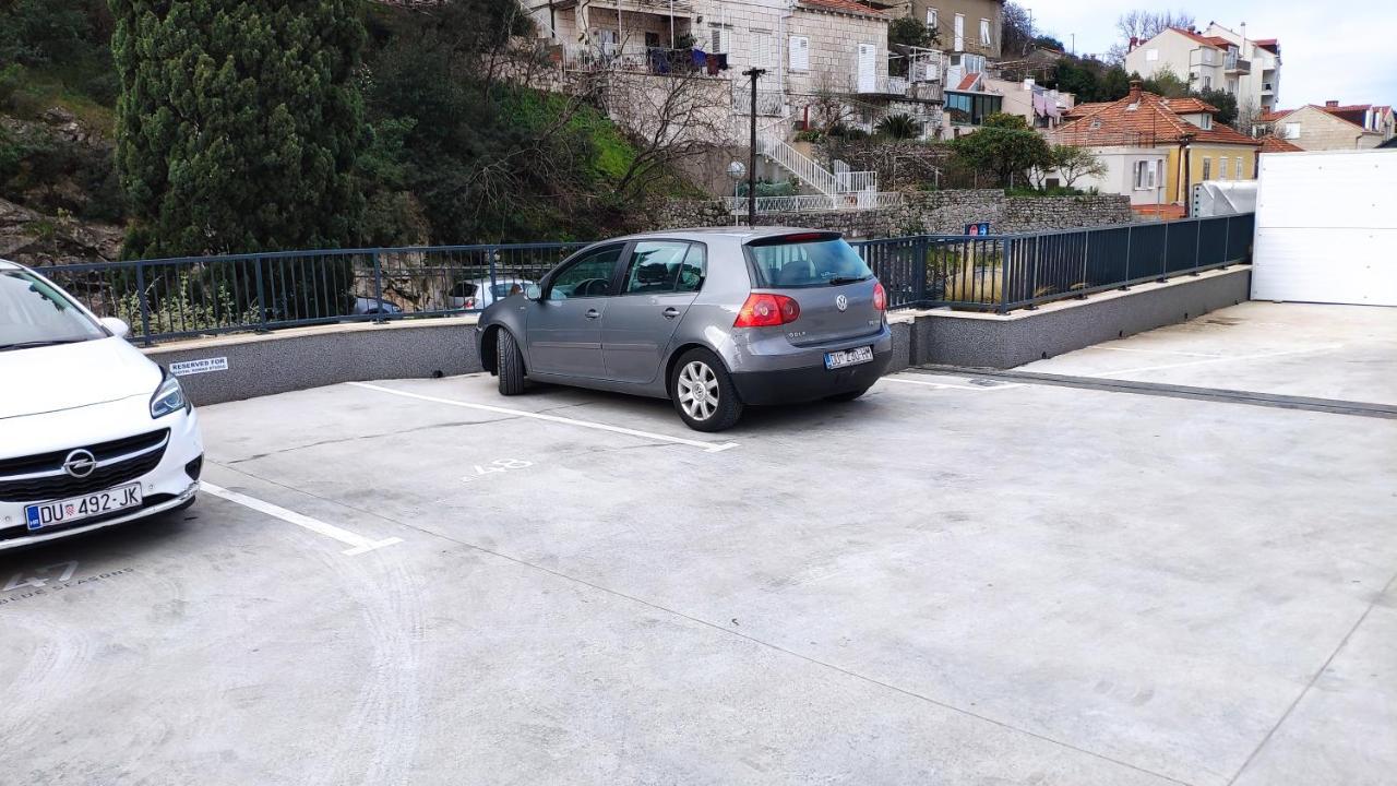 Nomad Dubrovnik + Free Parking Apartment ภายนอก รูปภาพ